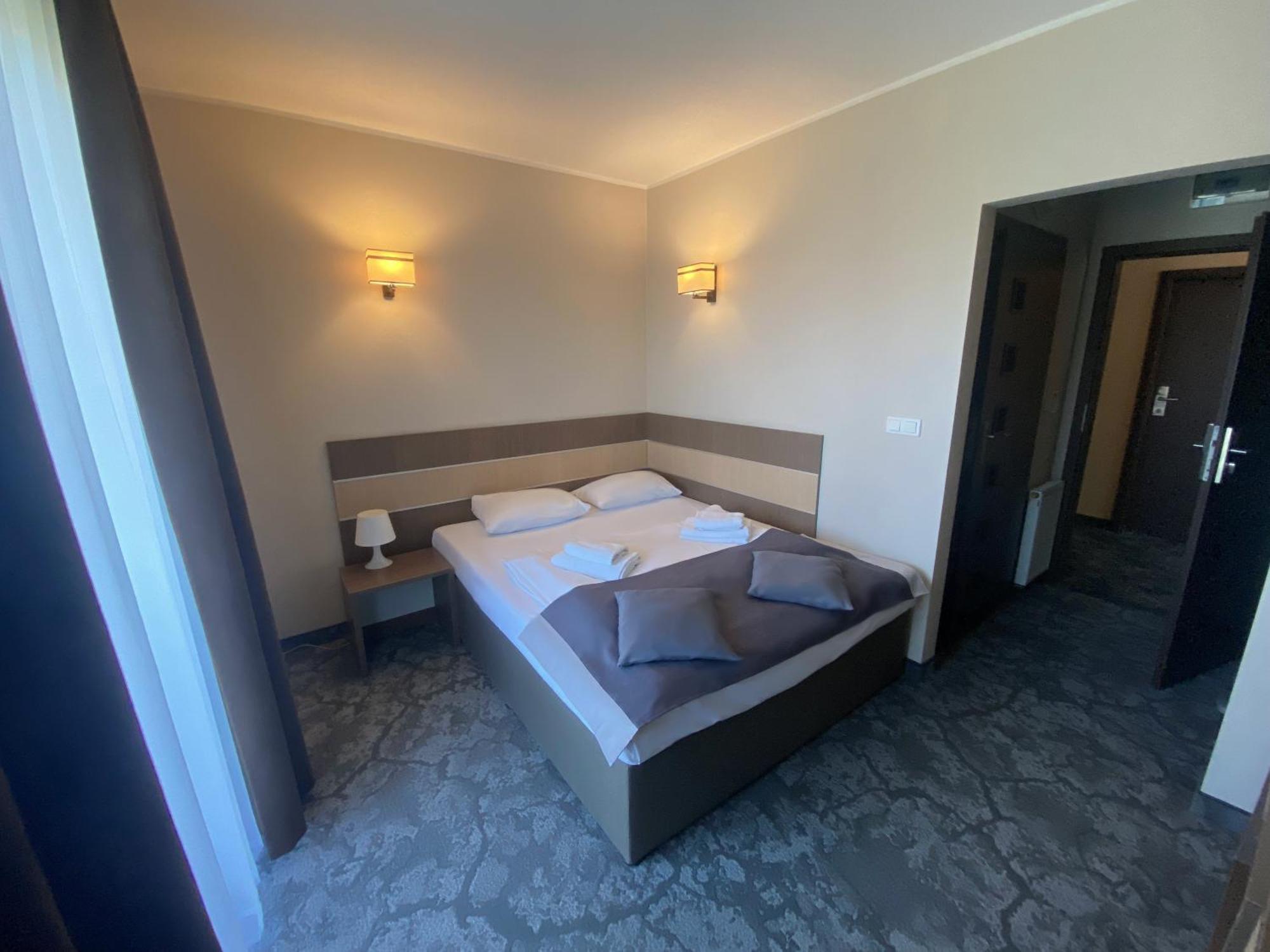 Hotel Sleep Wrocław Extérieur photo