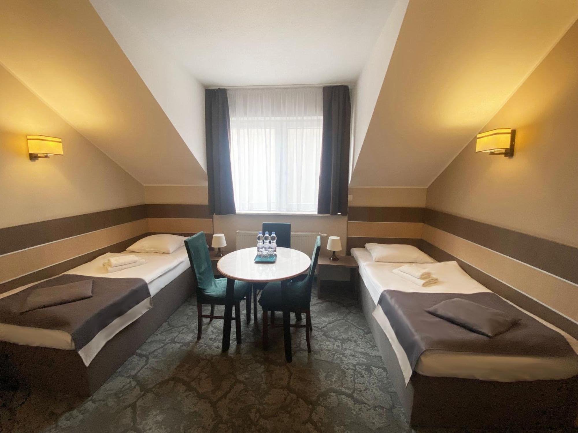 Hotel Sleep Wrocław Extérieur photo