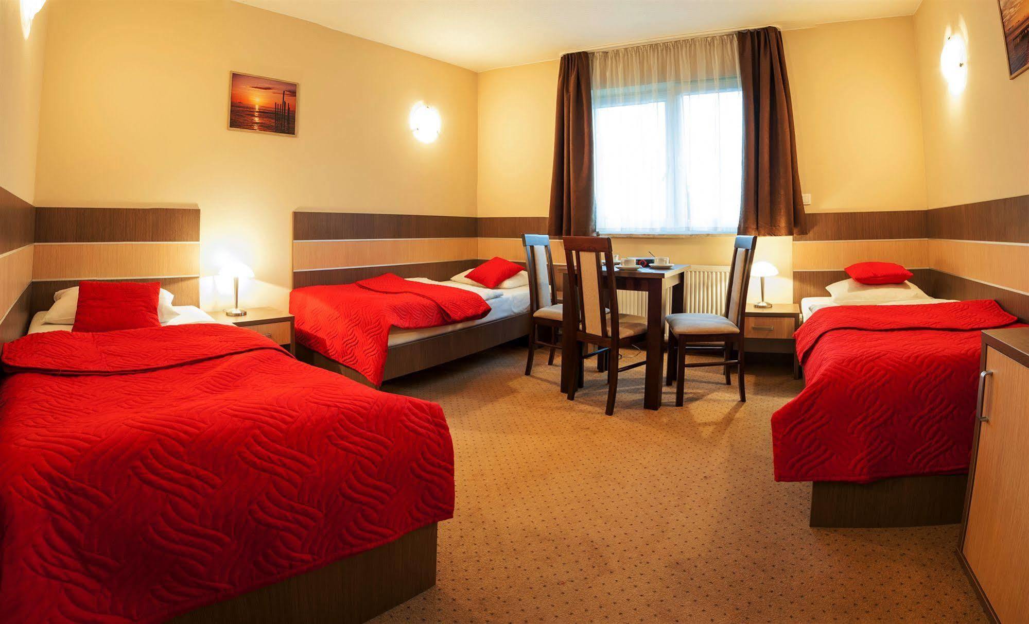 Hotel Sleep Wrocław Extérieur photo
