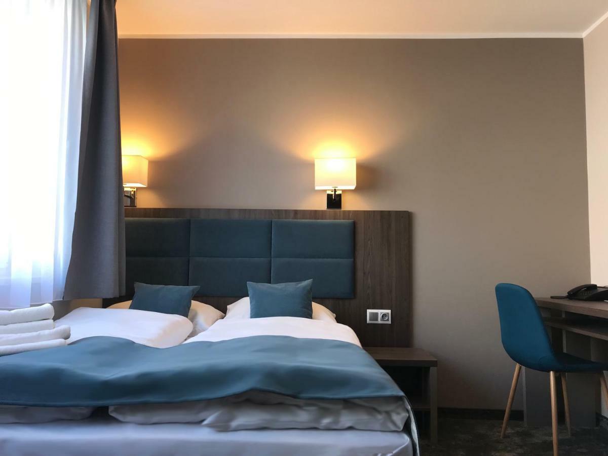 Hotel Sleep Wrocław Extérieur photo
